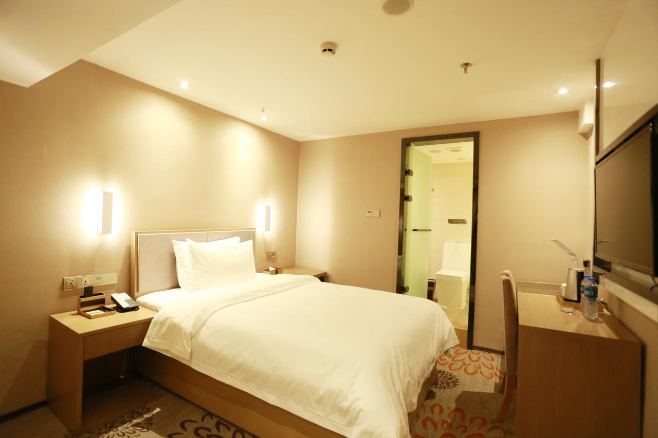 Lavande Hotel Baogang Avenue Guangbai Xinyi Branch Guangzhou Exterior photo