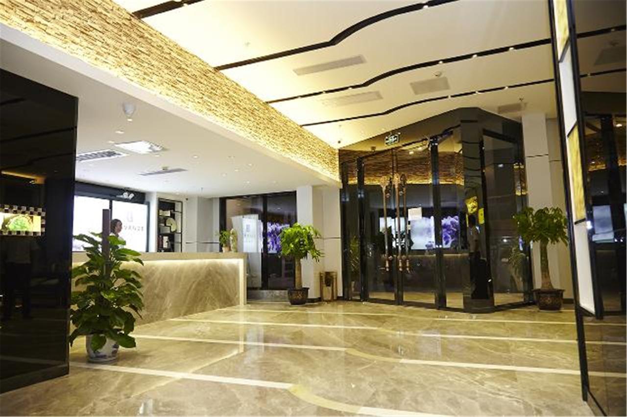 Lavande Hotel Baogang Avenue Guangbai Xinyi Branch Guangzhou Exterior photo