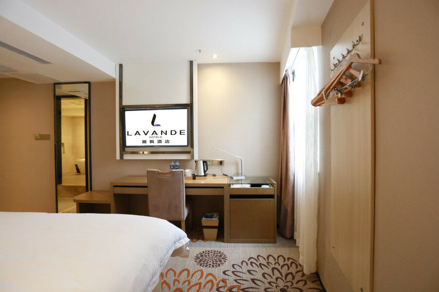 Lavande Hotel Baogang Avenue Guangbai Xinyi Branch Guangzhou Exterior photo